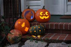 Doorstep Pumpkins